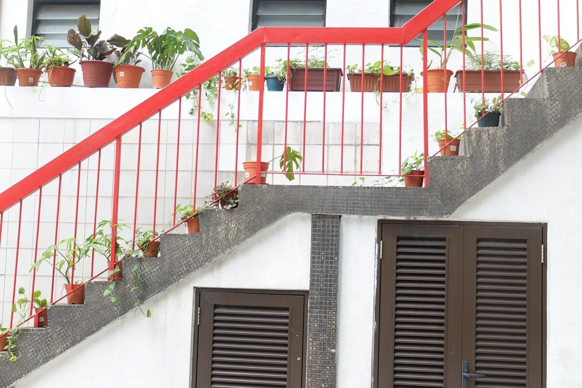 DIY Garden Planters for Modern Homes